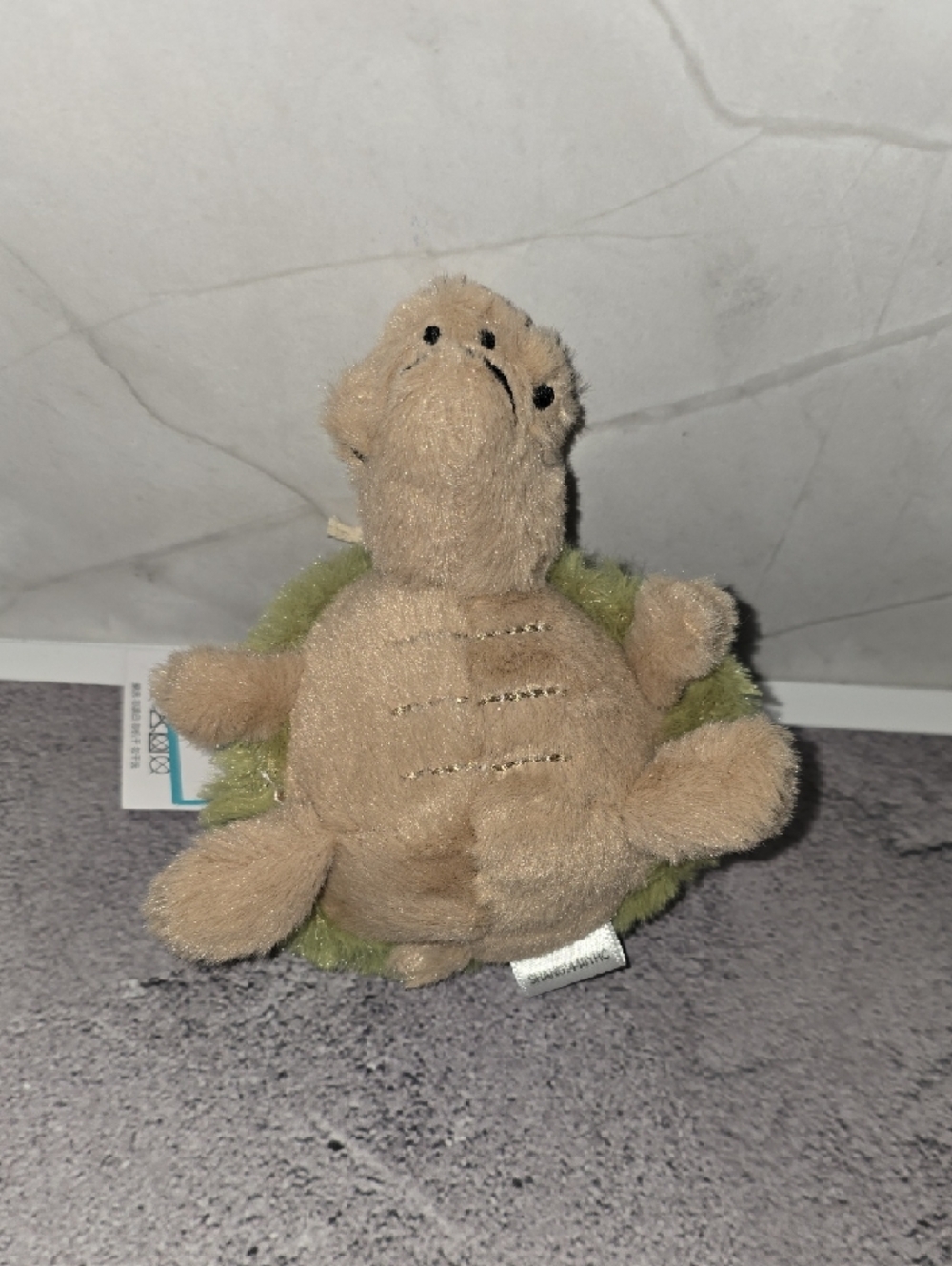 Jellycat Green and Tan Plush Turtle Keychain - Picture 3 of 5